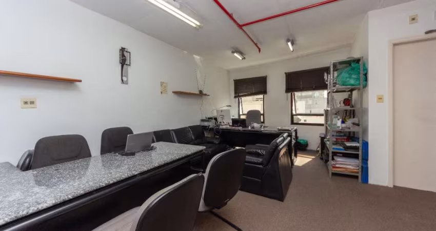 Conjunto comercial para venda, 43.4m²