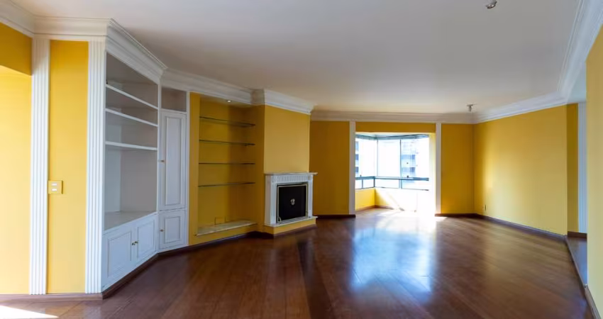 Apartamento tipo para venda com 4 quartos, sendo 2 suítes, 285m²