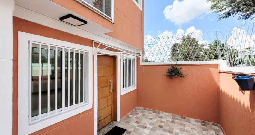 Casa no condomínio RESIDENCIAL JÚLIA para venda com 2 quartos, sendo 2 suítes, 65m²