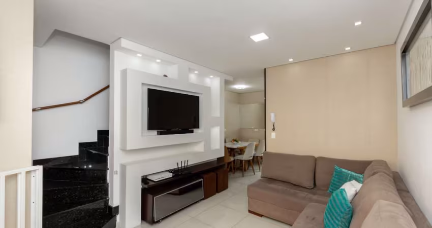 Casa no condomínio Condomínio Covello para venda com 2 quartos, sendo 2 suítes, 68m²