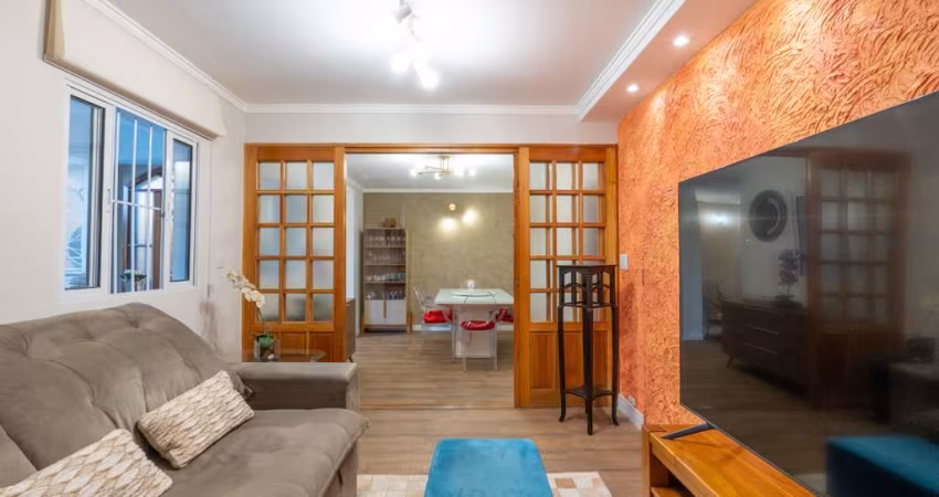 Sobrado para venda com 3 quartos, sendo 1 suíte, 240m²