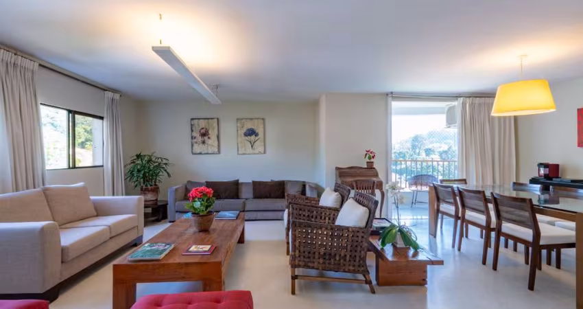 Apartamento tipo para venda com 3 quartos, sendo 3 suítes, 232m²