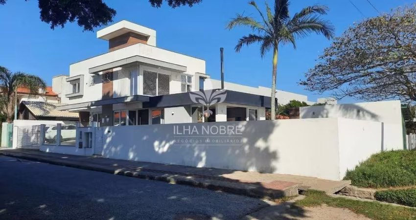 Casa com 3 quartos para alugar na Presidente João Goulart, 171, Jardim Atlântico, Florianópolis