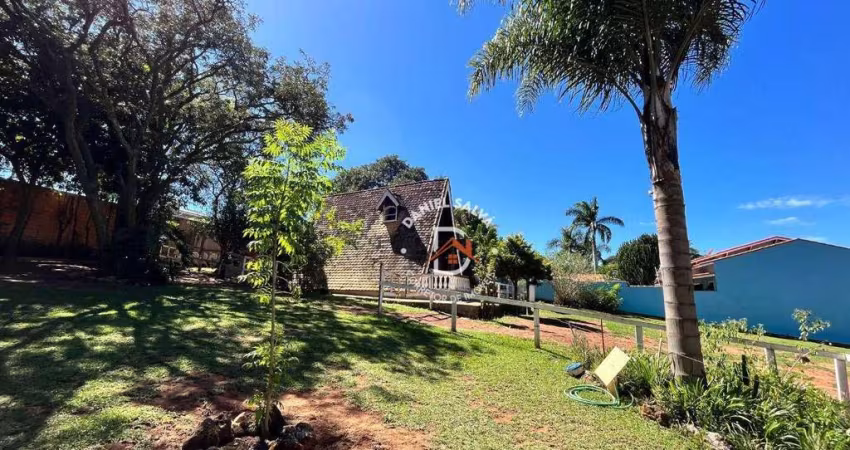 Chácara com 2 dormitórios à venda, 1670 m² por R$ 599.000,00 - Condomínio Santa Maria do Laranjal - Atibaia/SP