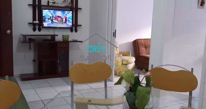 Apartamento à venda com 02 quartos na Praia do Forte em Cabo Frio - RJ