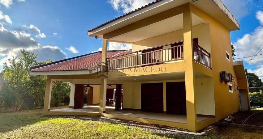 Casa à venda com 724m² e 4 dormitórios sendo 2 suítes no Cond. Santa Helena , São Pedro, Camaragibe