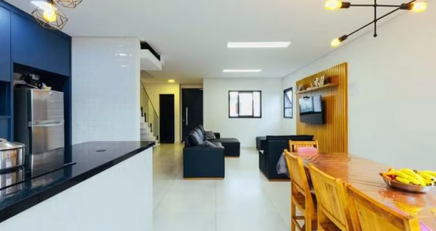 Casa em condominio com 3 suítes e piscina à venda  em Jundiai
