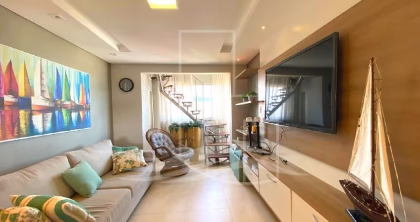 Cobertura Duplex com linda vista do mar a poucos metros da praia de Guaratuba, finamente mobiliada e confortável