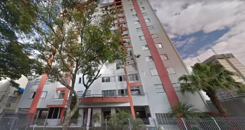 Apartamento em ótima localização, sol da manhã,  3 dormitórios, 1 suíte, repleto de armários