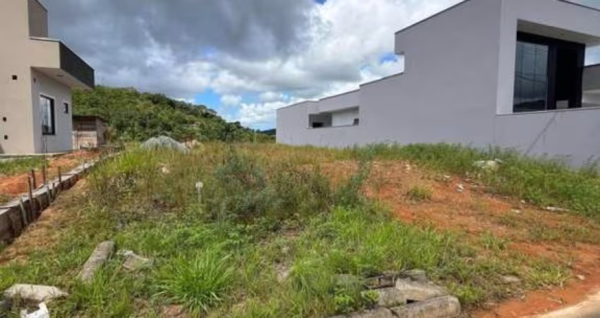 Terreno para Venda em Guaramirim, Escolinha