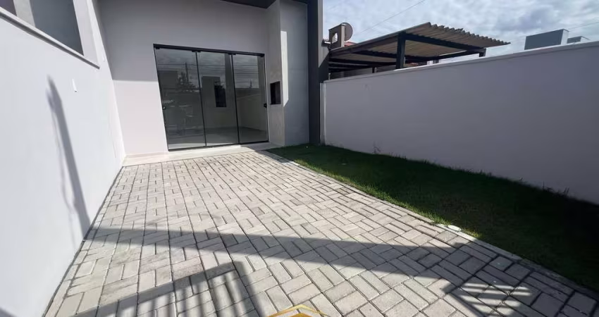 Casa Geminada para Venda, Três Rios do Norte, 20 dormitórios, 1 banheiro, 1 vaga