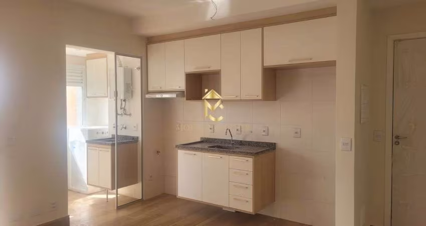 Apartamento com 3 dormitórios e sacada disponível para locação