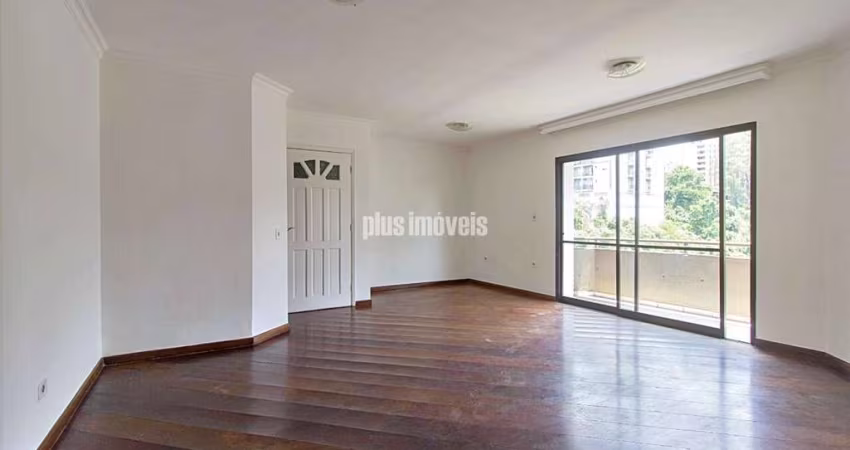 APARTAMENTO COM 3 DORMITÓRIOS. SUÍTE, 3 VAGAS DE GARAGEM