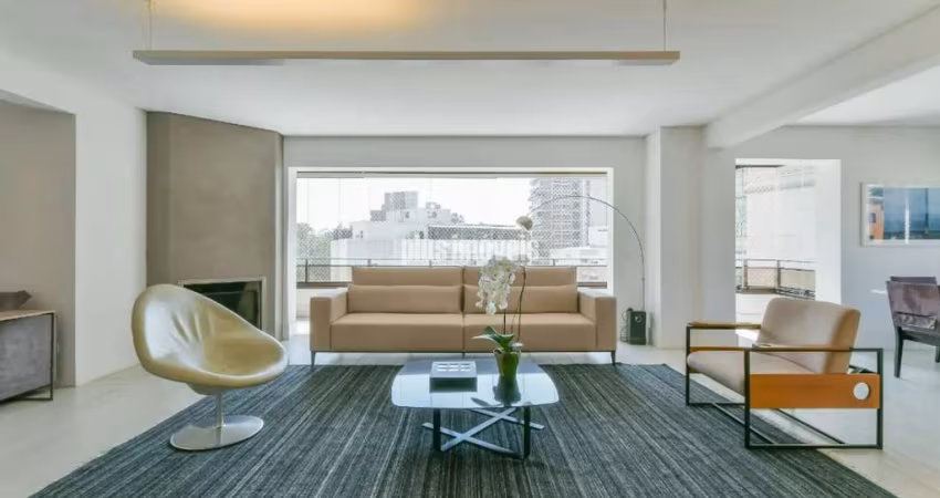 Apartamento 3 Quartos 3 Suites 3 Vagas Depósito na Vila Nova Conceição