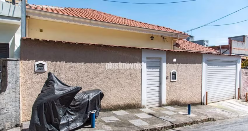 CASA TODA REFORMADA EM RUA FECHADA - CAMBUCI