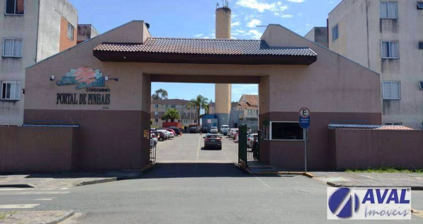 Apartamento com 2 dormitórios para alugar, 58 m² por R$ 1.290/mês - Vila Emiliano Perneta - Pinhais/PR