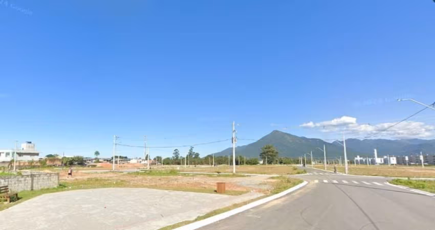 Terreno à venda na Rua Salute, 1, Barra do Aririú, Palhoça