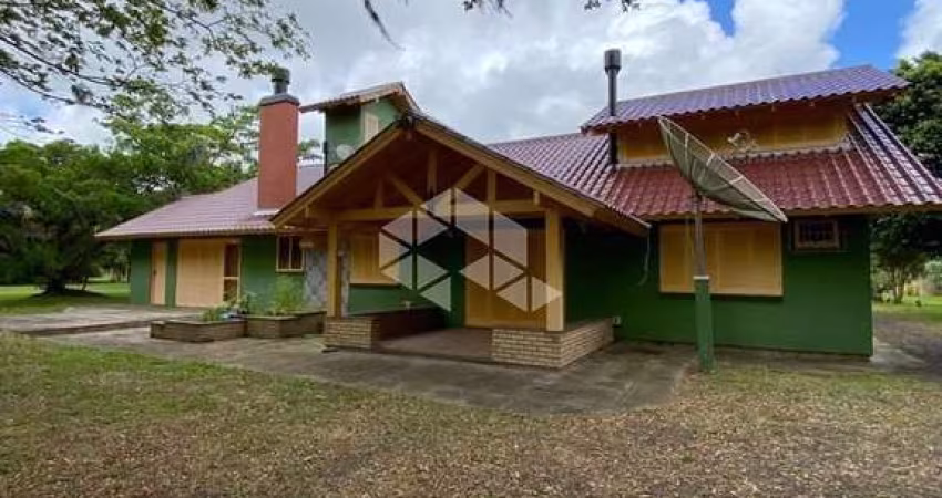 Casa a Beira da Lagoa no Litoral Norte do RS
