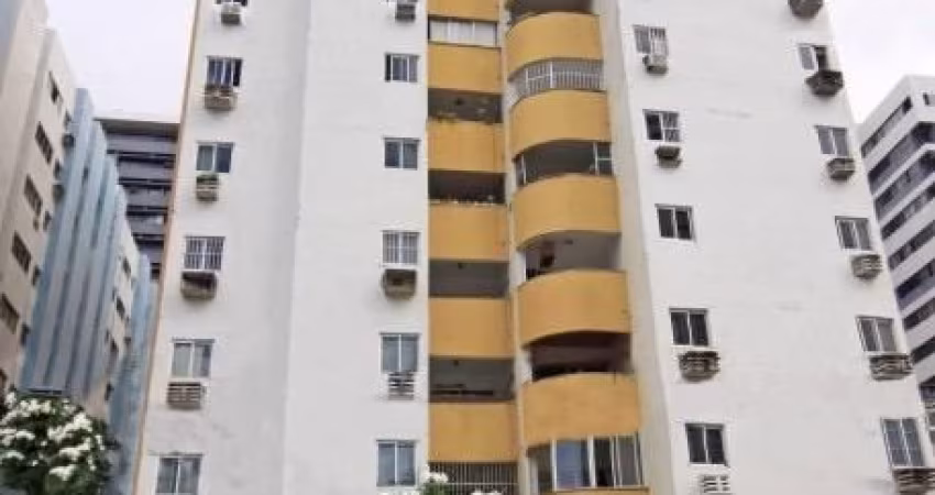 Apartamento à Venda em Boa Viagem Próximo ao Mar com 76M².