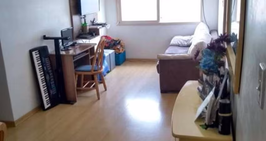 Apartamento para venda  no Bairro Parque dos Maias em Porto Alegre