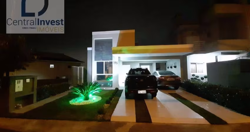 Casa de Condominio em Granja Viana  -  São Paulo