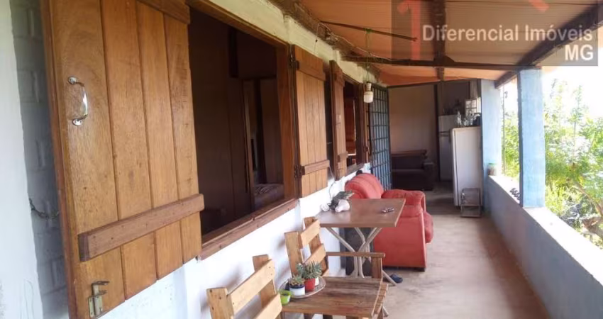 Chácara para Venda em Caetanópolis, Boa Vista, 2 dormitórios, 1 banheiro, 5 vagas