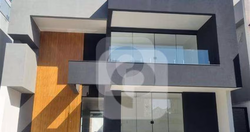 SELECIONE - Casa de Condomínio 4 quartos, sendo 3 suítes