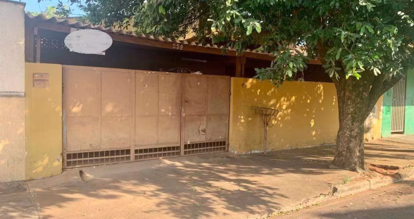 Casa para Venda em Bebedouro, Jardim Menino Deus I, 3 dormitórios, 1 suíte, 2 banheiros, 2 vagas
