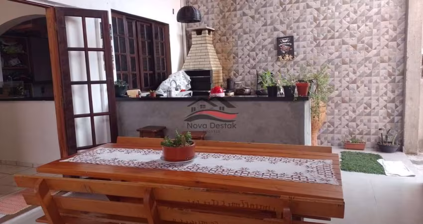 Linda casa com Edicula próximo a pista Barranco Alto, Caraguatatuba, SP