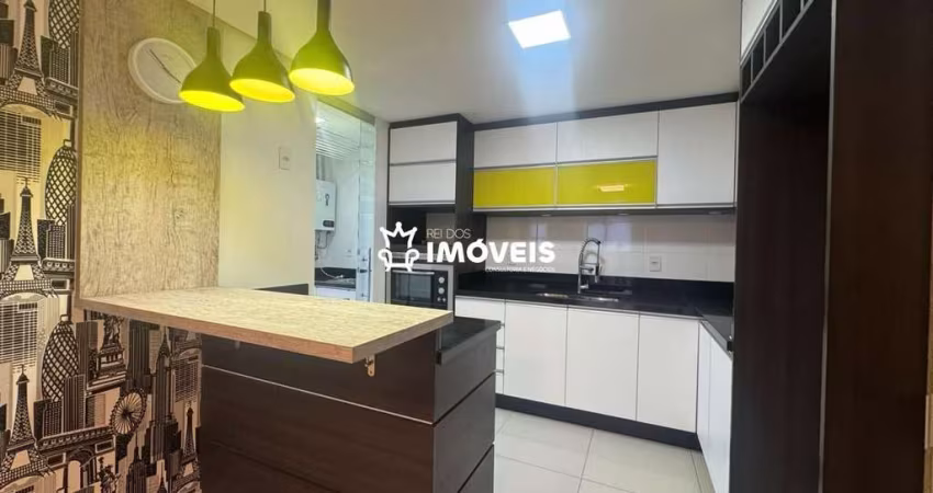EXCELENTE APARTAMENTO SEMIMOBILIADO COM 02 DORMITÓRIOS SACADA COM CHURRASQUEIRA
