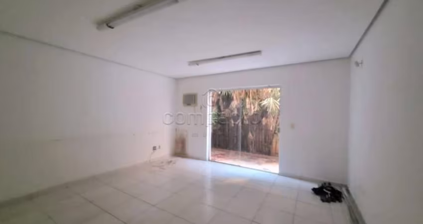 Comercial Sala/Loja Condomínio em São José do Rio Preto