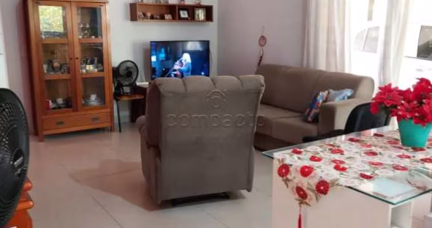 Casa Padrão em Santa Fé do Sul