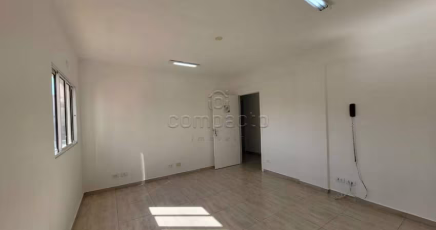 Comercial Sala/Loja Condomínio em São José do Rio Preto