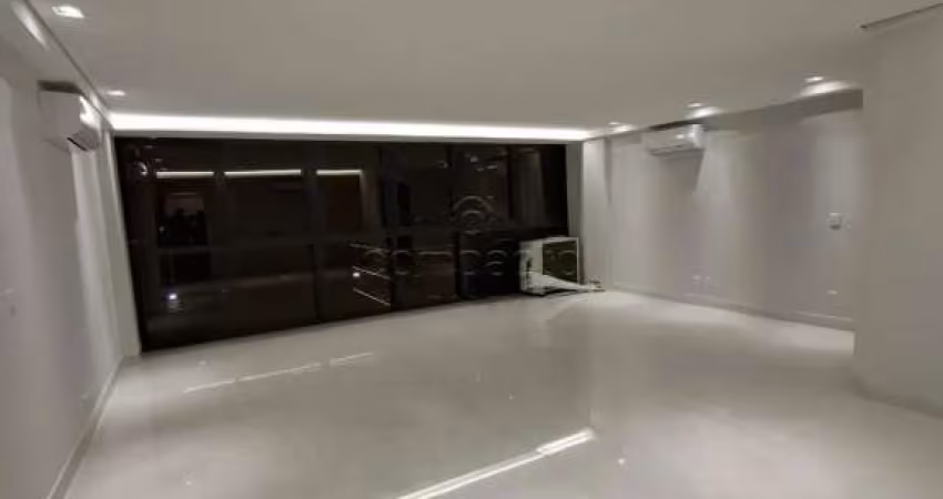 Comercial Sala/Loja Condomínio em São José do Rio Preto