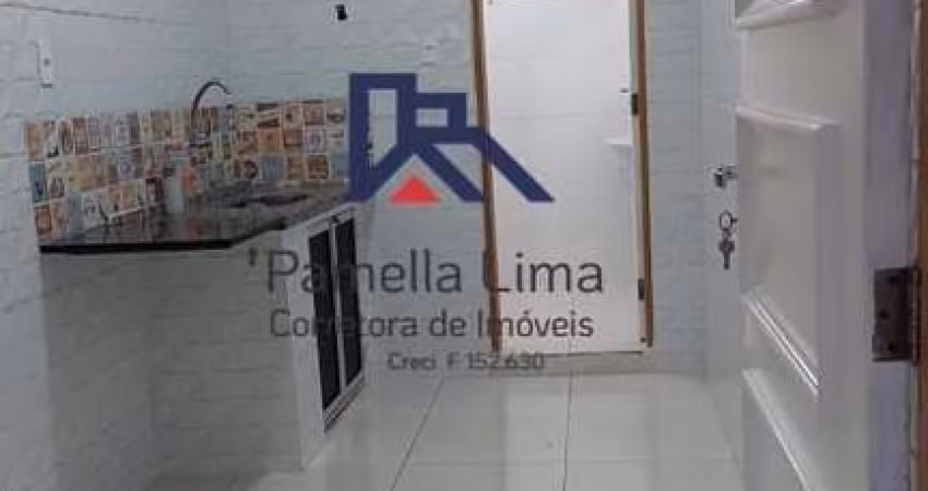 Casa para Locação em São Paulo, Santa Clara, 1 dormitório, 1 banheiro, 1 vaga