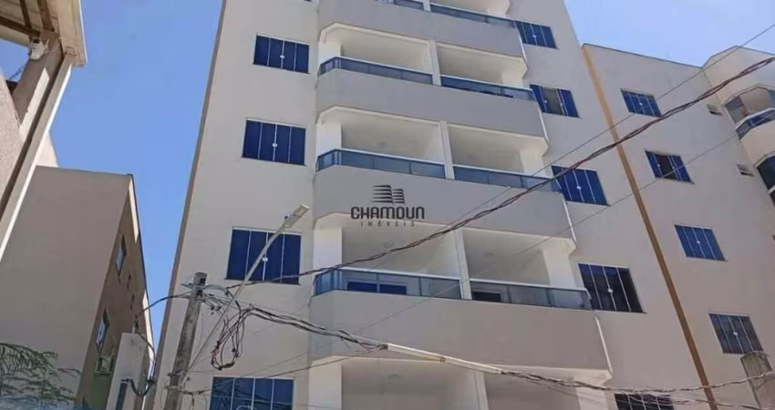 Prédio novo, andar alto, frente com vista mar livre, sol da manhã