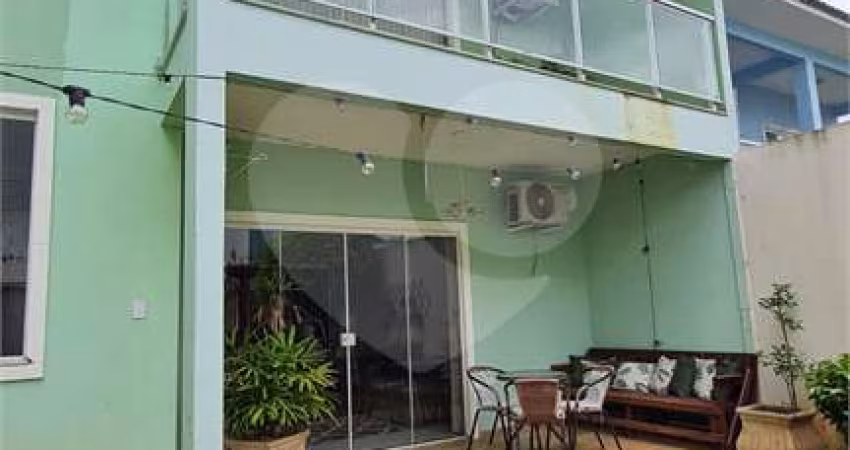 Casa com 3 quartos à venda em Jardim Amália - RJ