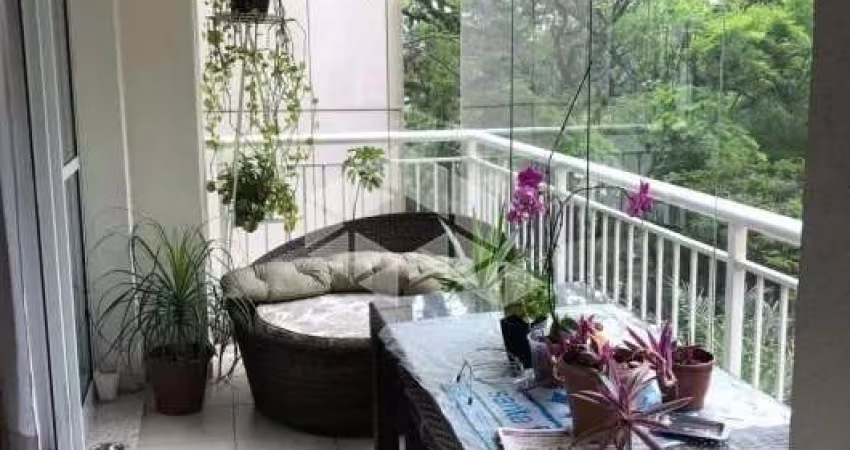 Apartamento em Jardim Wanda