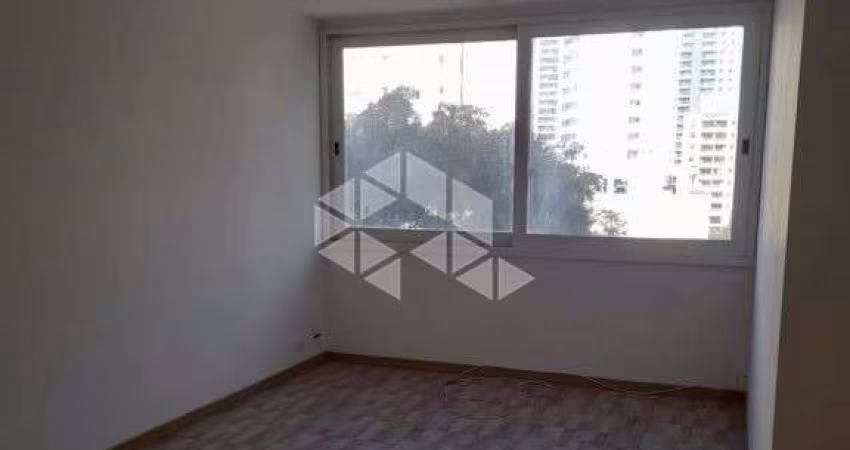 Apartamento em MOEMA