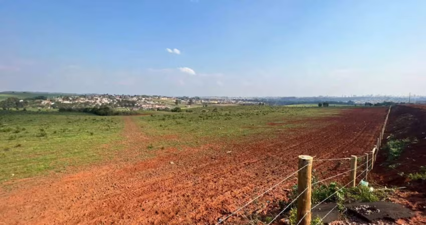Área à venda em Neves
