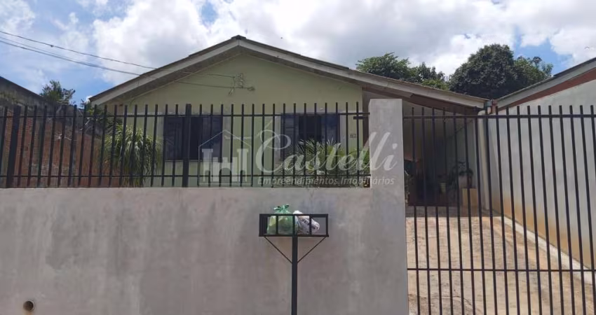 Casa à venda, no Bairro Colônia Dona Luiza, PONTA GROSSA - PR