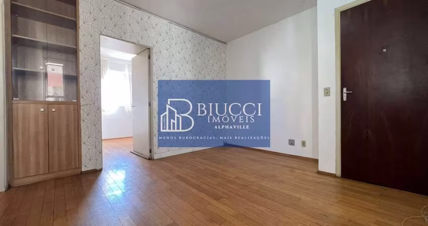 VENDA: Ampla kitnet em localização privilegiadíssima, Centro, Campinas, SP.