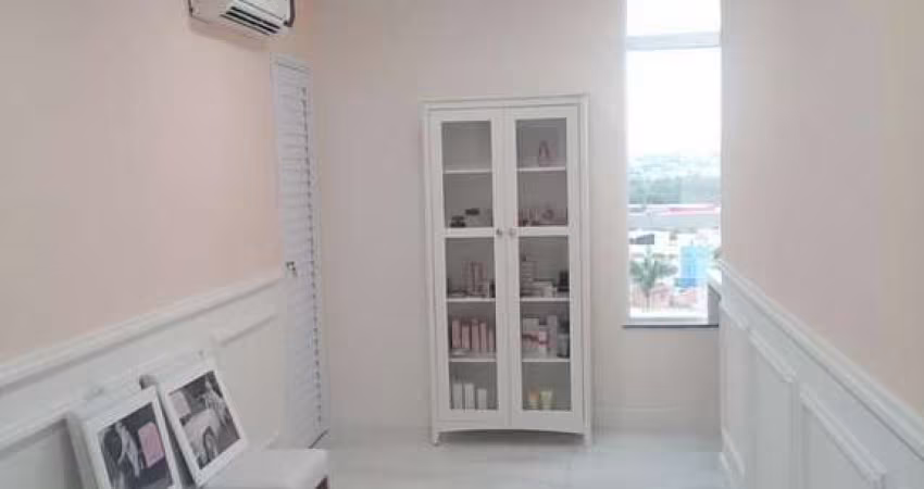 Sala à venda no JK R$ 530.000 - Campo do Galvão - Guaratinguetá/SP