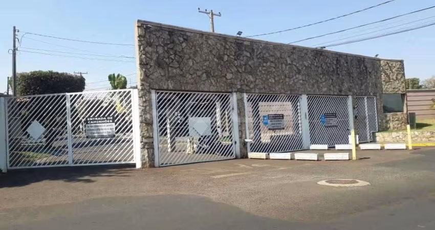 Casa à venda com 3 dormitórios no bairro Parque São Sebastião, em Ribeirão Preto.