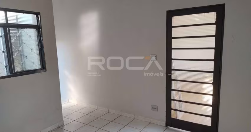 Casa à venda com 3 dormitórios no bairro Jardim Orestes Lopes de Camargo, em Ribeirão Preto