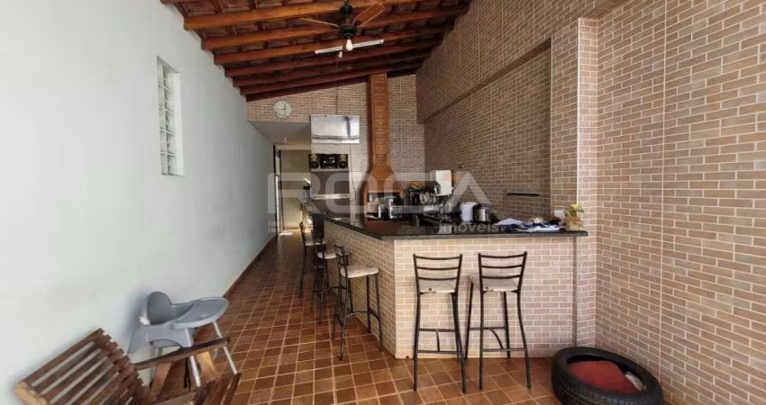 Residência com 3 Suítes e Cômodo Comercial no Parque Ribeirão Preto