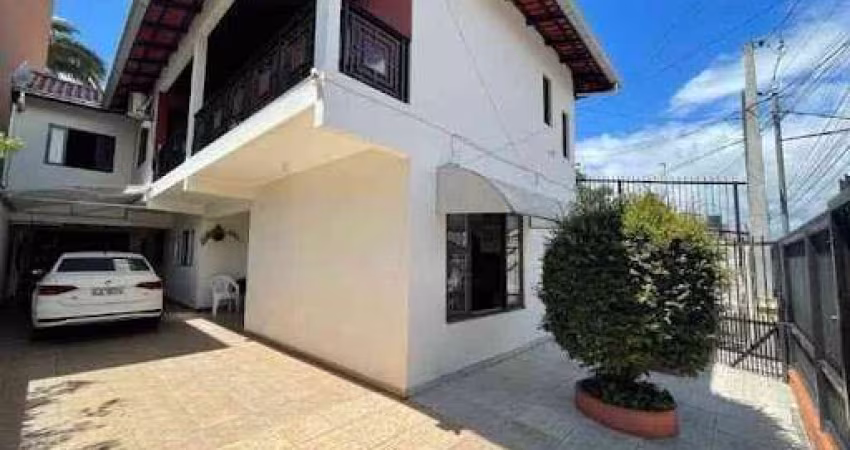 Casa com 4 dormitórios à venda, 203 m² por R$ 2.500.000,00 - Barra Sul - Balneário Camboriú/SC