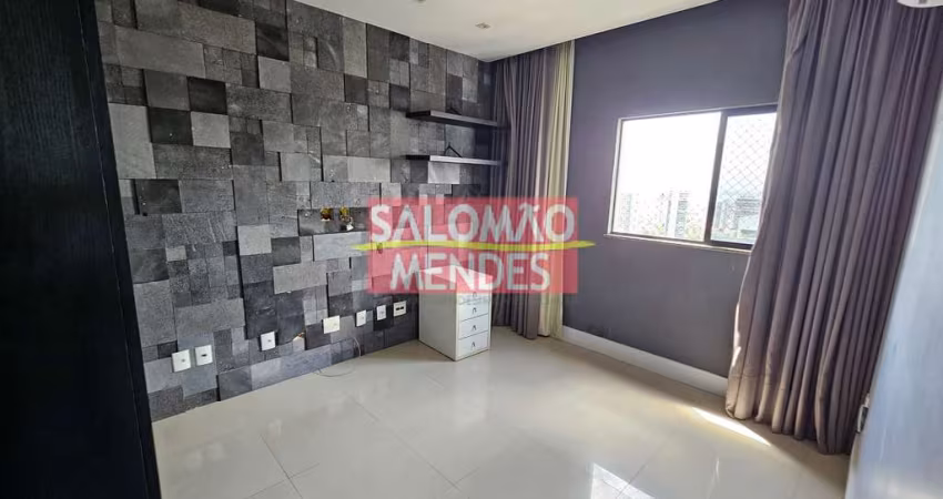 Apartamento Vista baia, luxo, com modulados, sacada com reik em Batista Campos