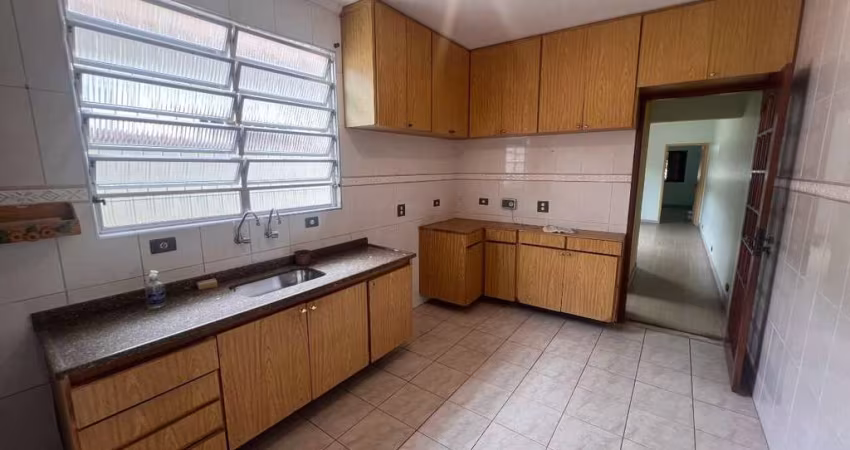 Casa à venda, 3 quartos, 1 suíte, 1 vaga, Vila Cascatinha - São Vicente/SP
