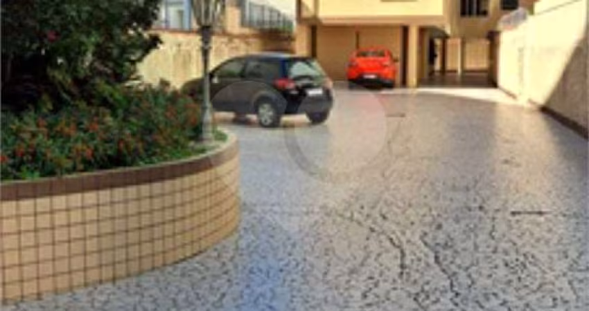 Apartamento com 2 quartos à venda em Gonzaga - SP